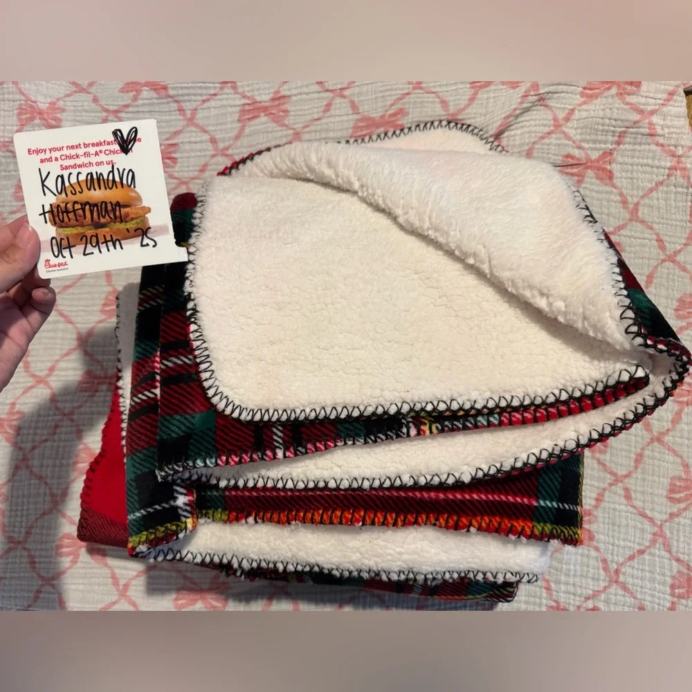 Victoria’s Secret “Love Victoria” Plaid Sherpa Blanket